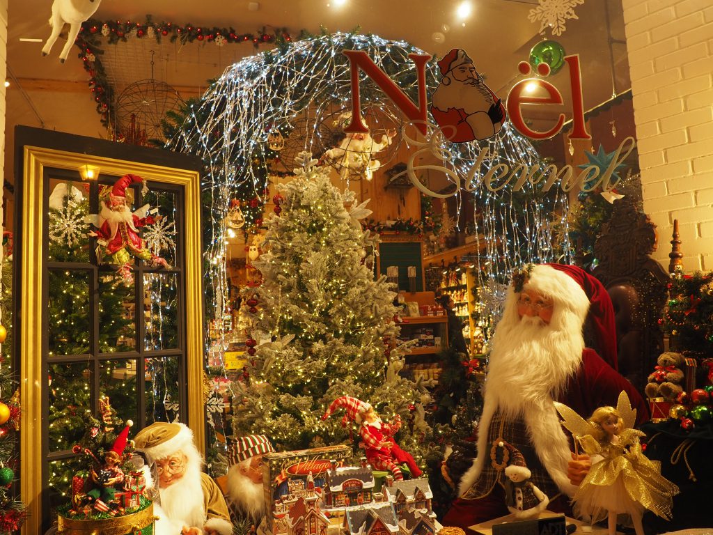 Boutique Noël éternel - Ambiance de Noël à Montréal
