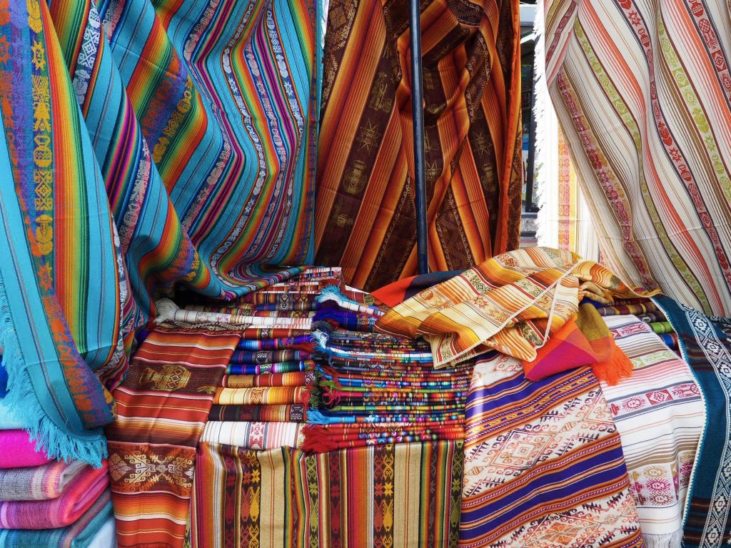 Visiter le marché d'Otavalo en Equateur